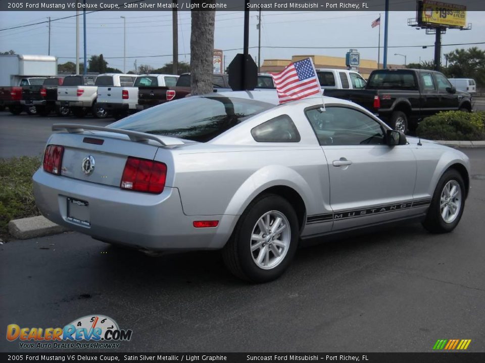 2005 Ford Mustang V6 Deluxe Coupe Satin Silver Metallic / Light Graphite Photo #3