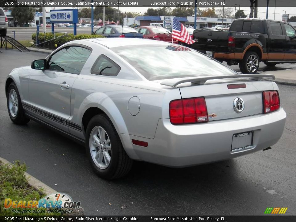 2005 Ford Mustang V6 Deluxe Coupe Satin Silver Metallic / Light Graphite Photo #5