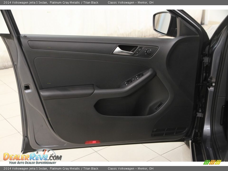 2014 Volkswagen Jetta S Sedan Platinum Gray Metallic / Titan Black Photo #4