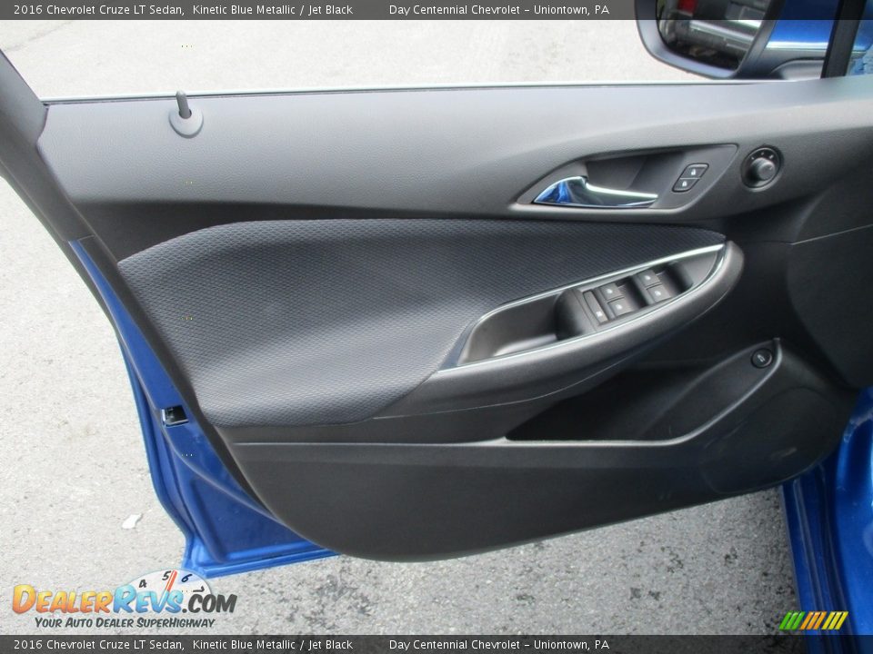 2016 Chevrolet Cruze LT Sedan Kinetic Blue Metallic / Jet Black Photo #11