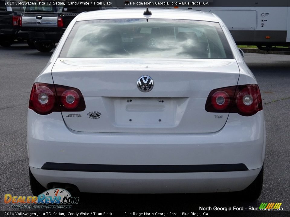 2010 Volkswagen Jetta TDI Sedan Candy White / Titan Black Photo #4