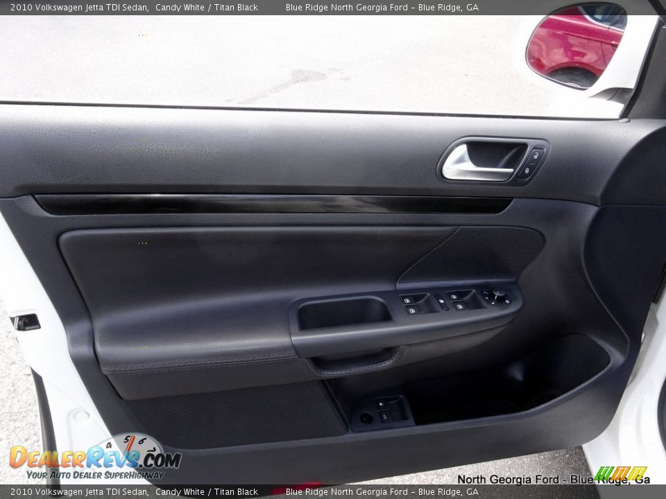 2010 Volkswagen Jetta TDI Sedan Candy White / Titan Black Photo #26