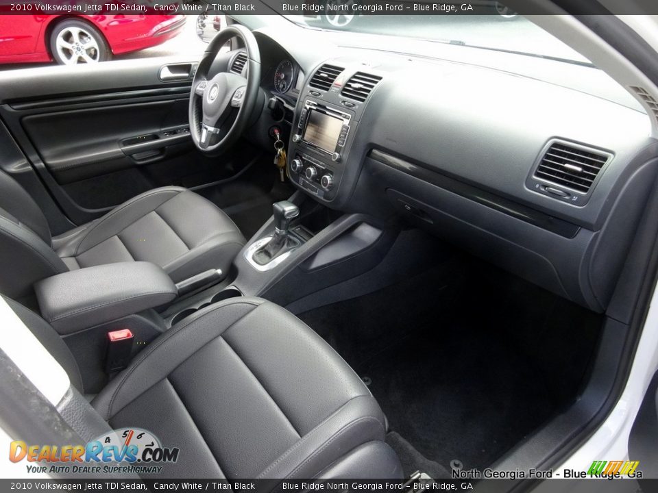 2010 Volkswagen Jetta TDI Sedan Candy White / Titan Black Photo #28