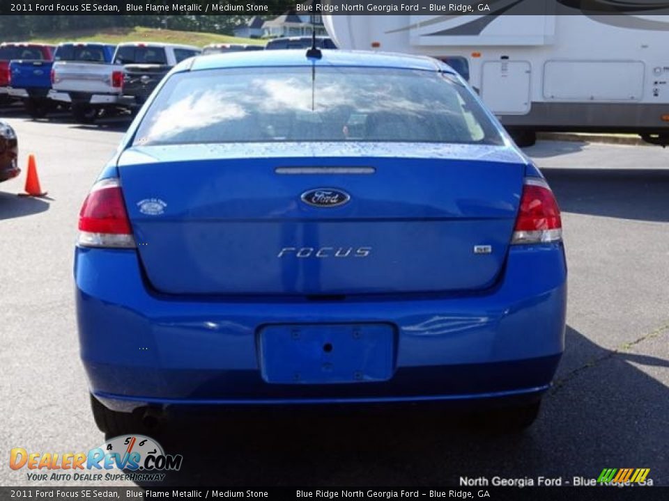 2011 Ford Focus SE Sedan Blue Flame Metallic / Medium Stone Photo #4