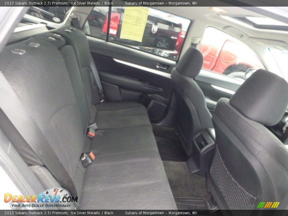 2013 Subaru Outback 2.5i Premium Ice Silver Metallic / Black Photo #7