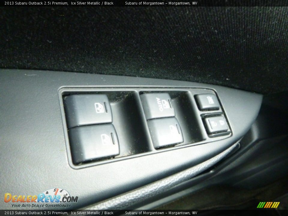 2013 Subaru Outback 2.5i Premium Ice Silver Metallic / Black Photo #23