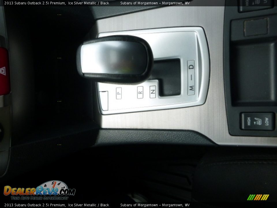 2013 Subaru Outback 2.5i Premium Ice Silver Metallic / Black Photo #24
