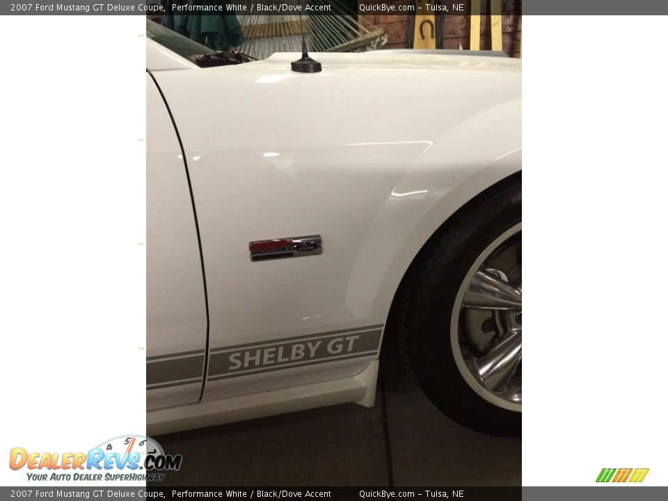 2007 Ford Mustang GT Deluxe Coupe Performance White / Black/Dove Accent Photo #5