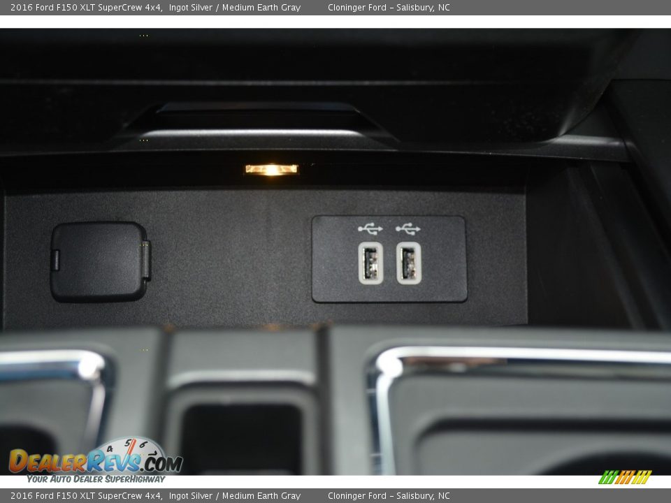 2016 Ford F150 XLT SuperCrew 4x4 Ingot Silver / Medium Earth Gray Photo #12