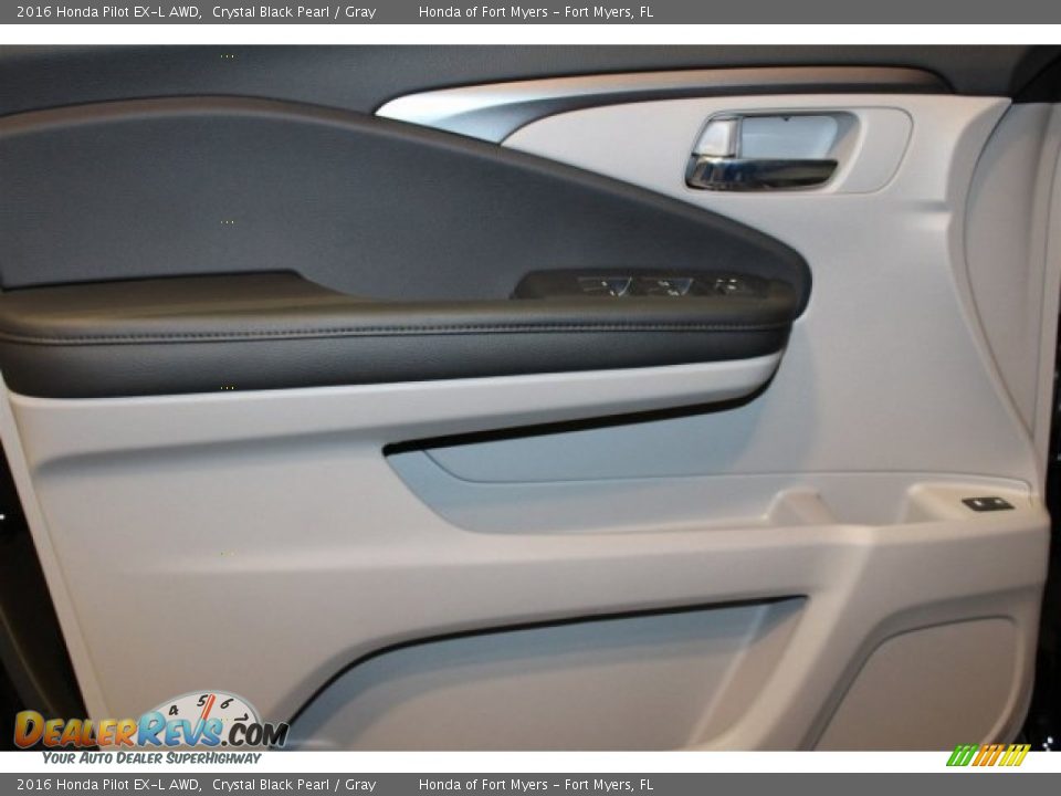 2016 Honda Pilot EX-L AWD Crystal Black Pearl / Gray Photo #6