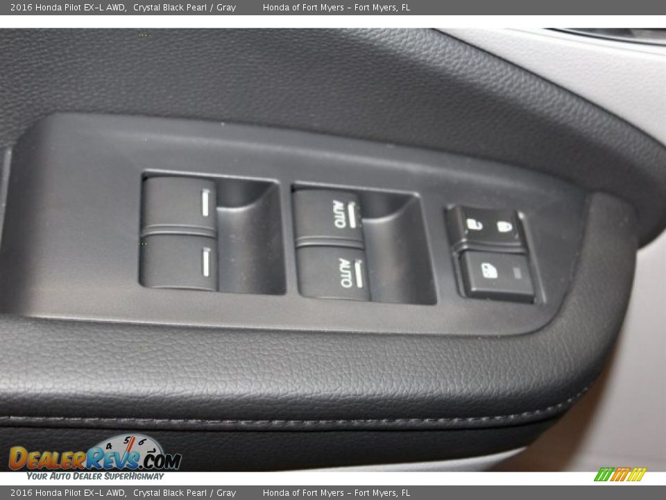 2016 Honda Pilot EX-L AWD Crystal Black Pearl / Gray Photo #7