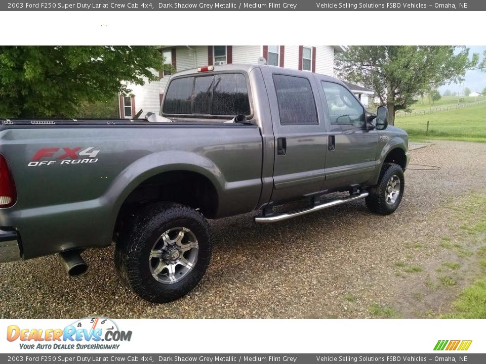 2003 Ford F250 Super Duty Lariat Crew Cab 4x4 Dark Shadow Grey Metallic / Medium Flint Grey Photo #2