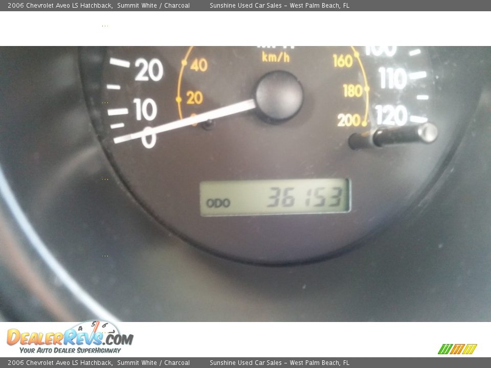 2006 Chevrolet Aveo LS Hatchback Summit White / Charcoal Photo #20