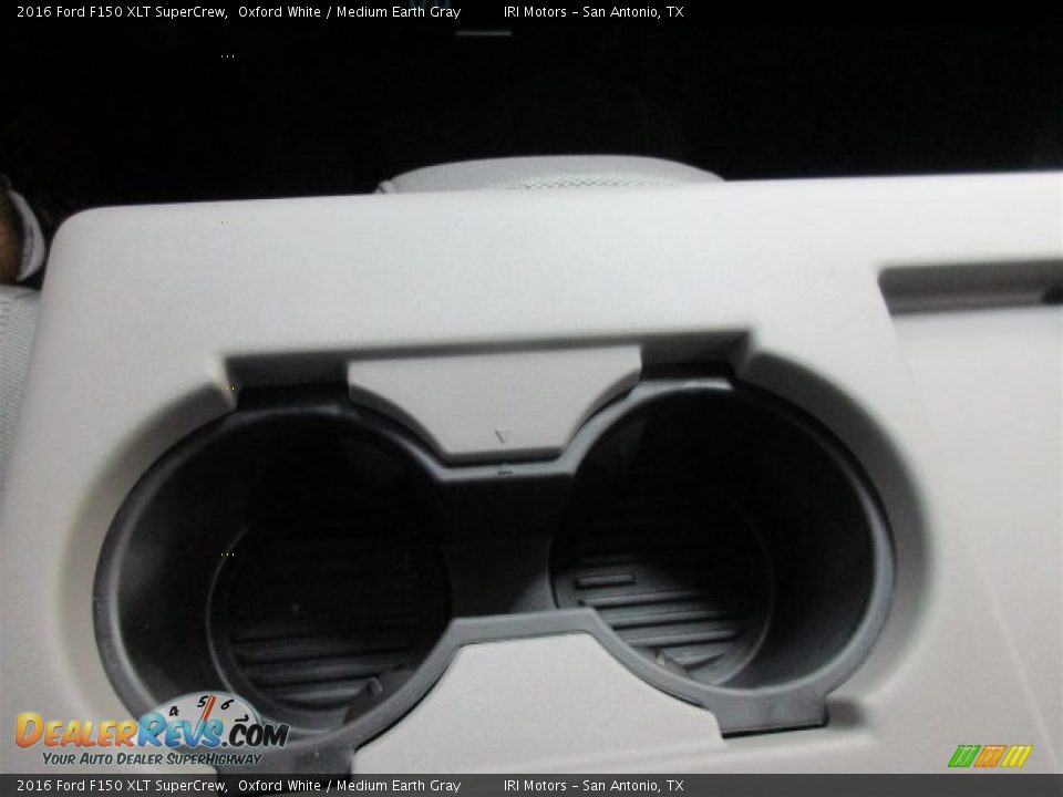 2016 Ford F150 XLT SuperCrew Oxford White / Medium Earth Gray Photo #23