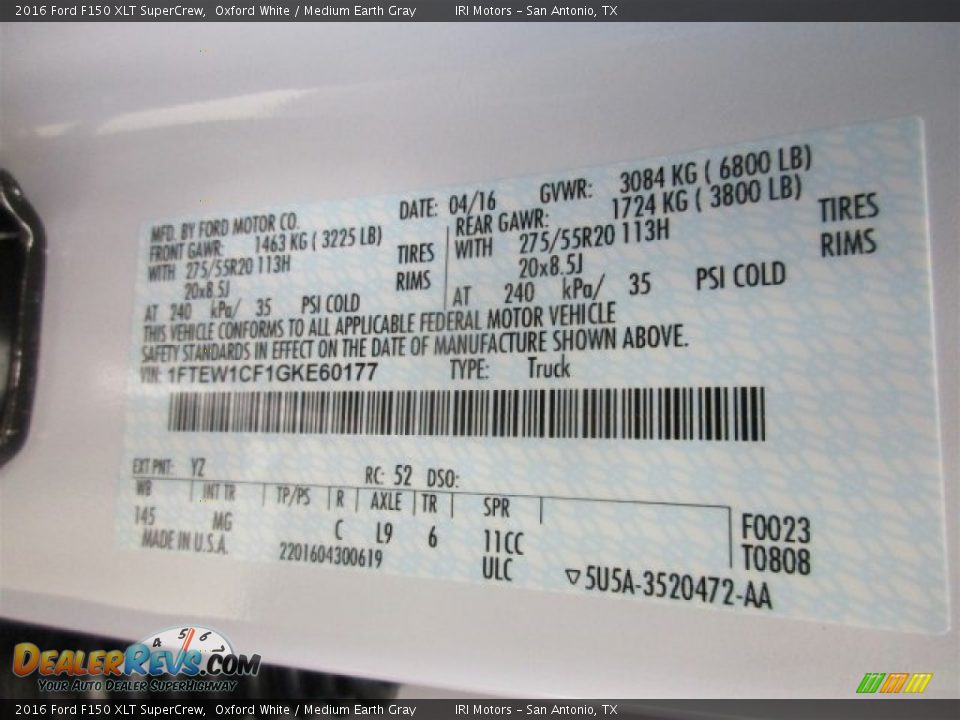 2016 Ford F150 XLT SuperCrew Oxford White / Medium Earth Gray Photo #31