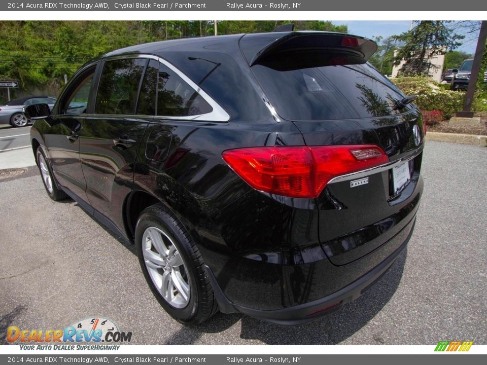 2014 Acura RDX Technology AWD Crystal Black Pearl / Parchment Photo #5