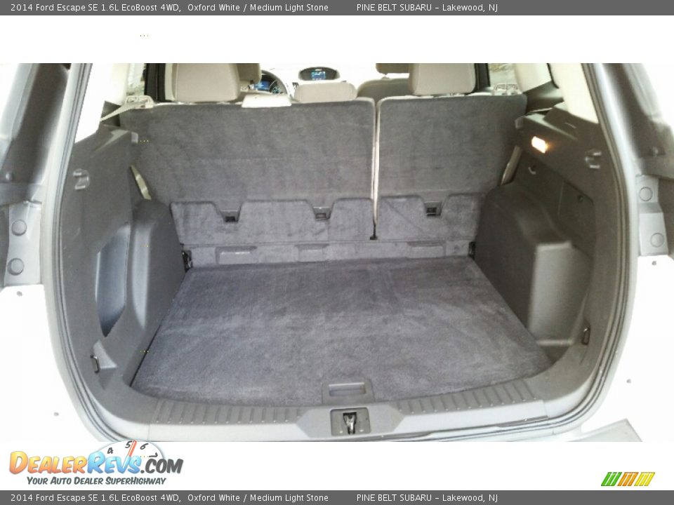 2014 Ford Escape SE 1.6L EcoBoost 4WD Oxford White / Medium Light Stone Photo #10
