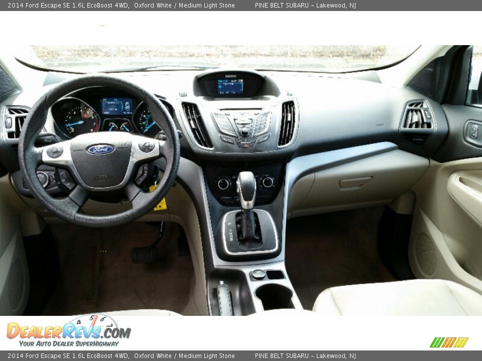 2014 Ford Escape SE 1.6L EcoBoost 4WD Oxford White / Medium Light Stone Photo #15