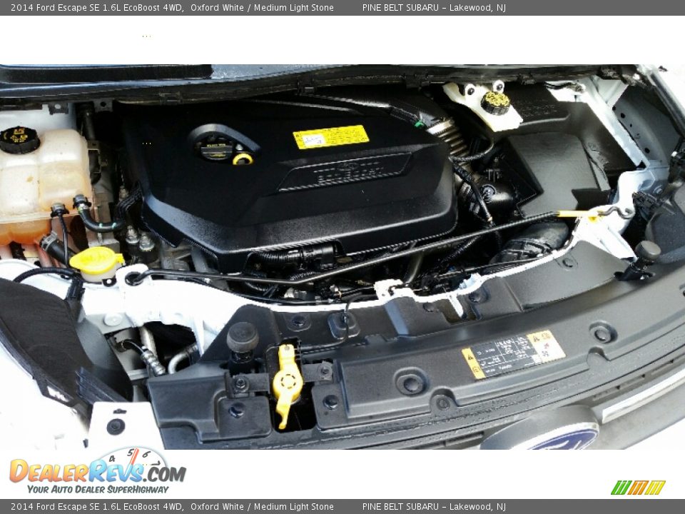 2014 Ford Escape SE 1.6L EcoBoost 4WD Oxford White / Medium Light Stone Photo #26