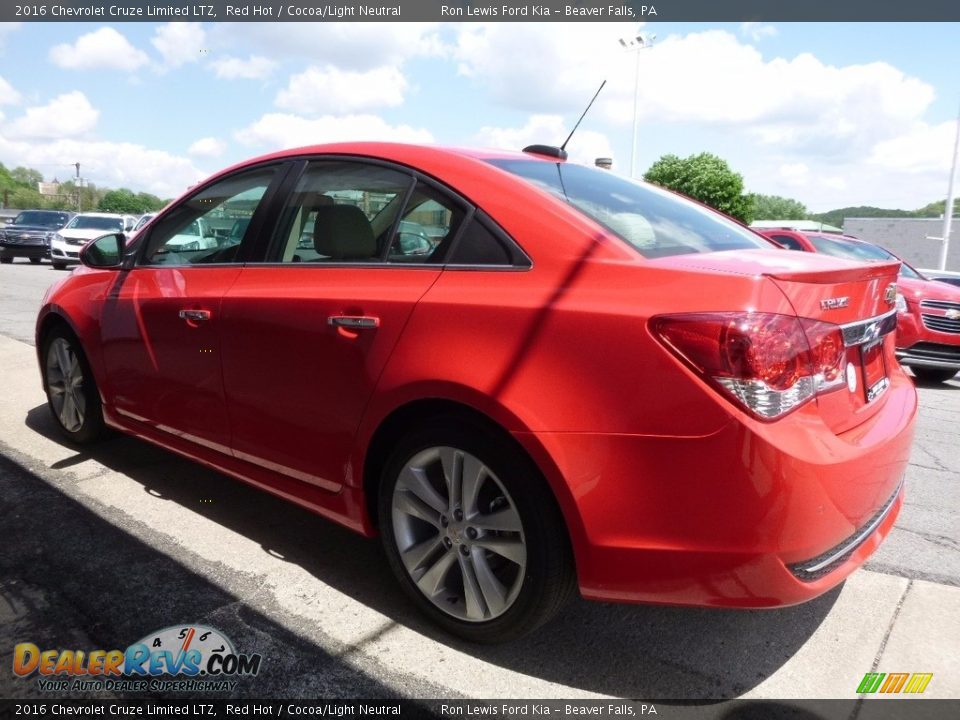 2016 Chevrolet Cruze Limited LTZ Red Hot / Cocoa/Light Neutral Photo #4
