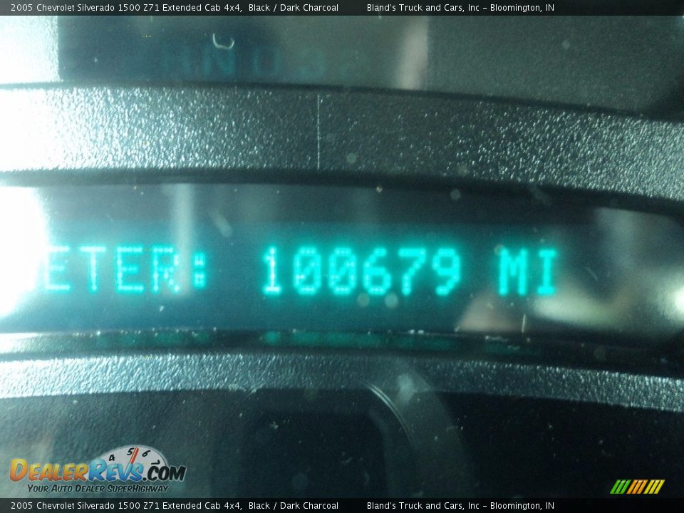 2005 Chevrolet Silverado 1500 Z71 Extended Cab 4x4 Black / Dark Charcoal Photo #13