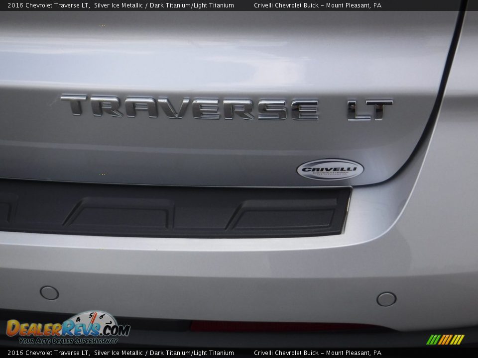 2016 Chevrolet Traverse LT Silver Ice Metallic / Dark Titanium/Light Titanium Photo #7