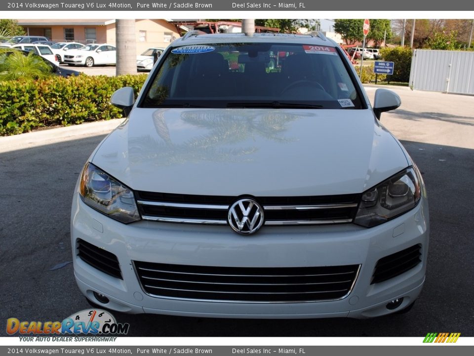 2014 Volkswagen Touareg V6 Lux 4Motion Pure White / Saddle Brown Photo #3