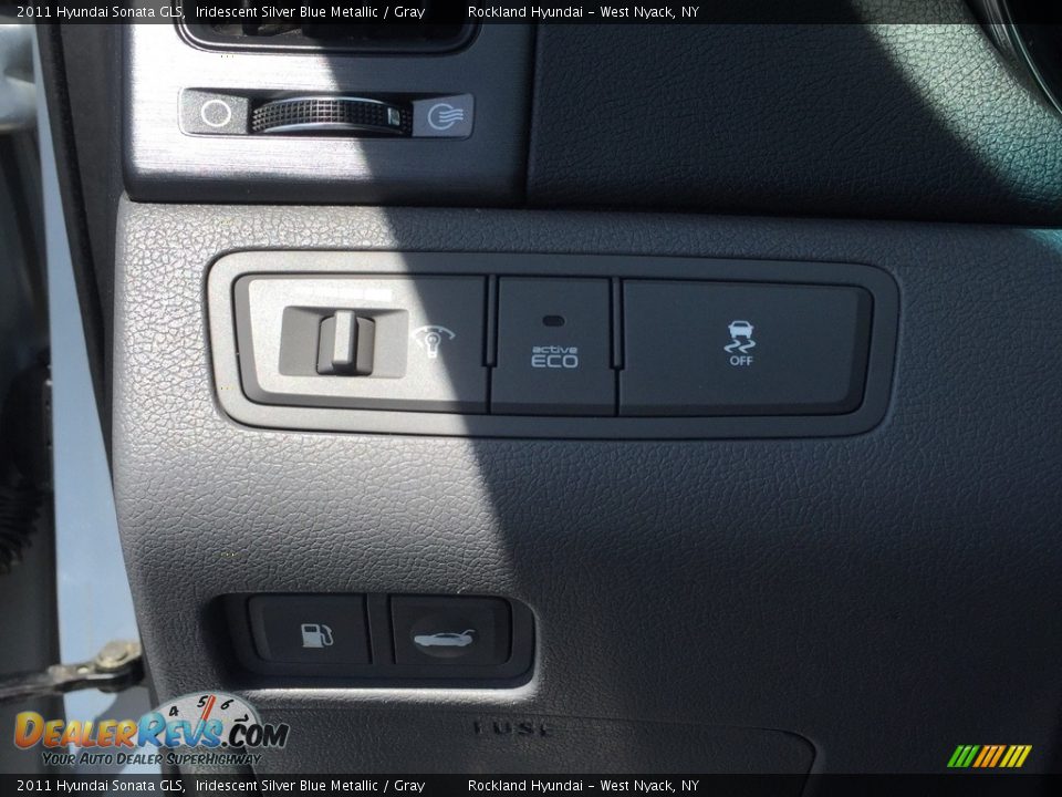 2011 Hyundai Sonata GLS Iridescent Silver Blue Metallic / Gray Photo #11