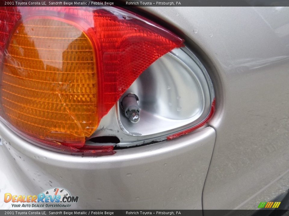 2001 Toyota Corolla LE Sandrift Beige Metallic / Pebble Beige Photo #7
