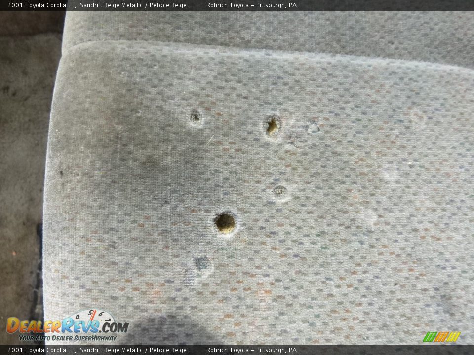 2001 Toyota Corolla LE Sandrift Beige Metallic / Pebble Beige Photo #21