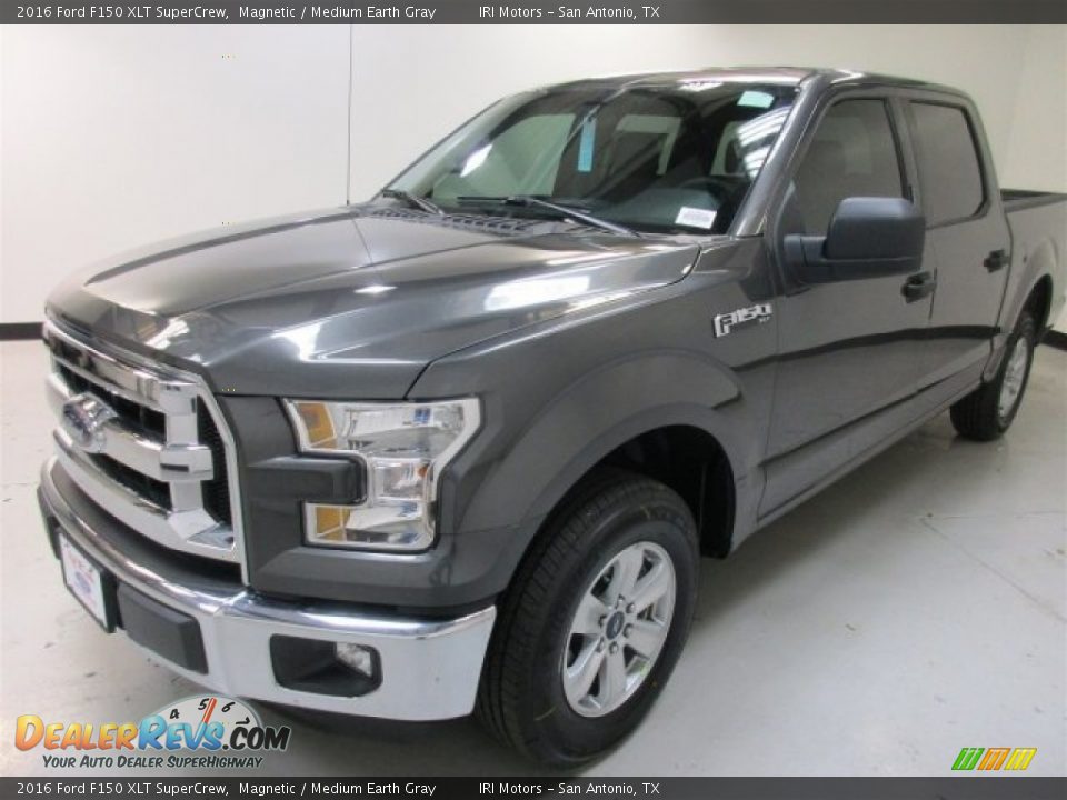2016 Ford F150 XLT SuperCrew Magnetic / Medium Earth Gray Photo #4