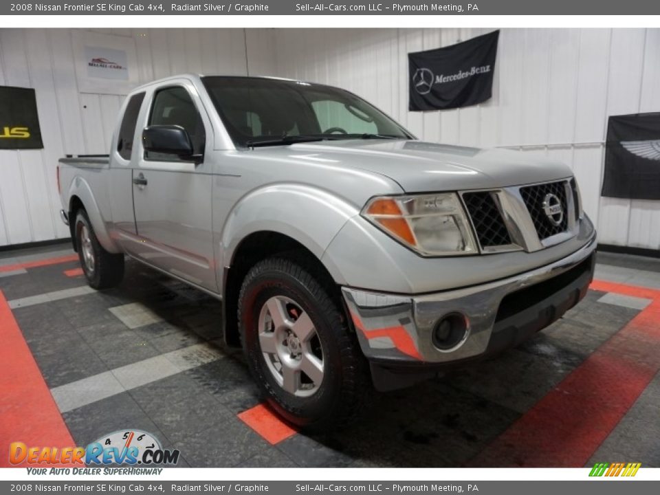 2008 Nissan Frontier SE King Cab 4x4 Radiant Silver / Graphite Photo #5