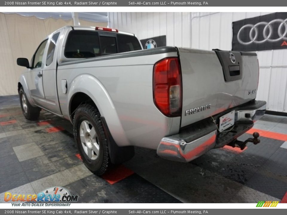 2008 Nissan Frontier SE King Cab 4x4 Radiant Silver / Graphite Photo #10