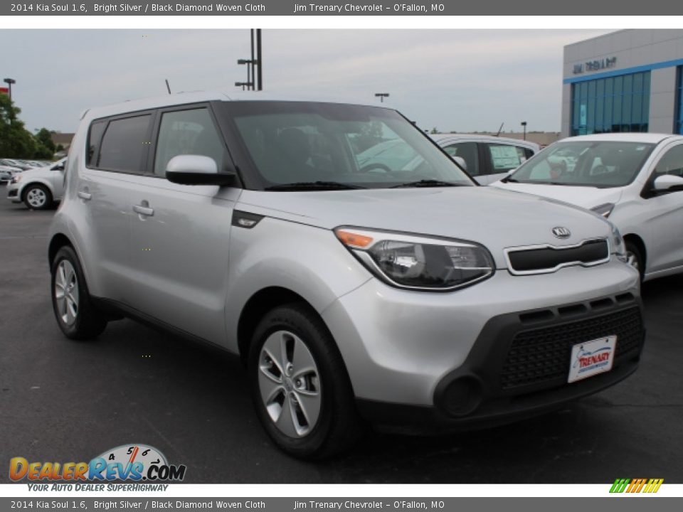 2014 Kia Soul 1.6 Bright Silver / Black Diamond Woven Cloth Photo #2