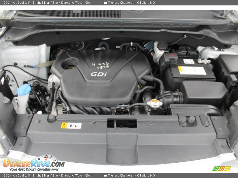 2014 Kia Soul 1.6 Bright Silver / Black Diamond Woven Cloth Photo #7