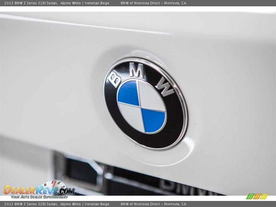 2013 BMW 3 Series 328i Sedan Alpine White / Venetian Beige Photo #30