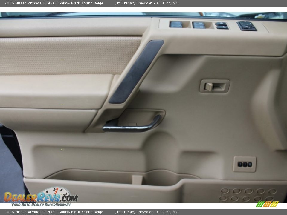 2006 Nissan Armada LE 4x4 Galaxy Black / Sand Beige Photo #15