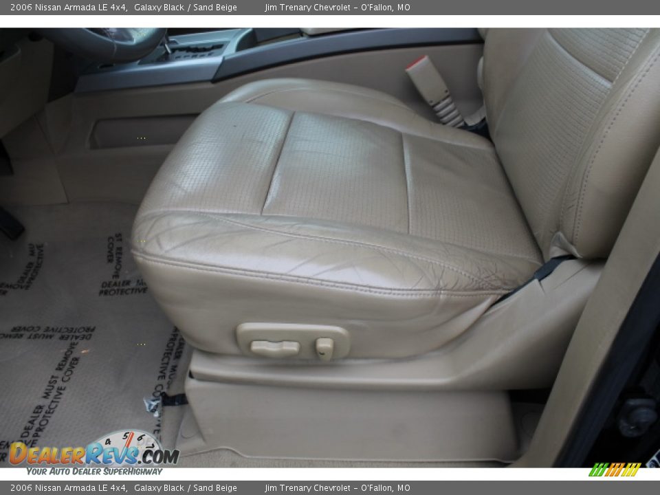 2006 Nissan Armada LE 4x4 Galaxy Black / Sand Beige Photo #16