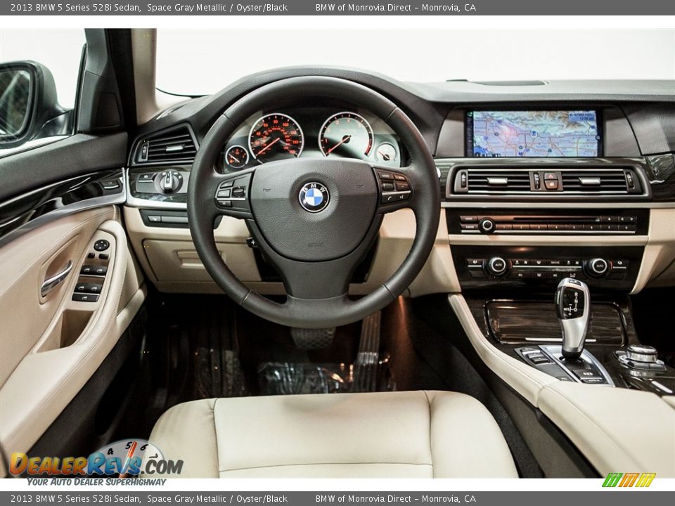 2013 BMW 5 Series 528i Sedan Space Gray Metallic / Oyster/Black Photo #4