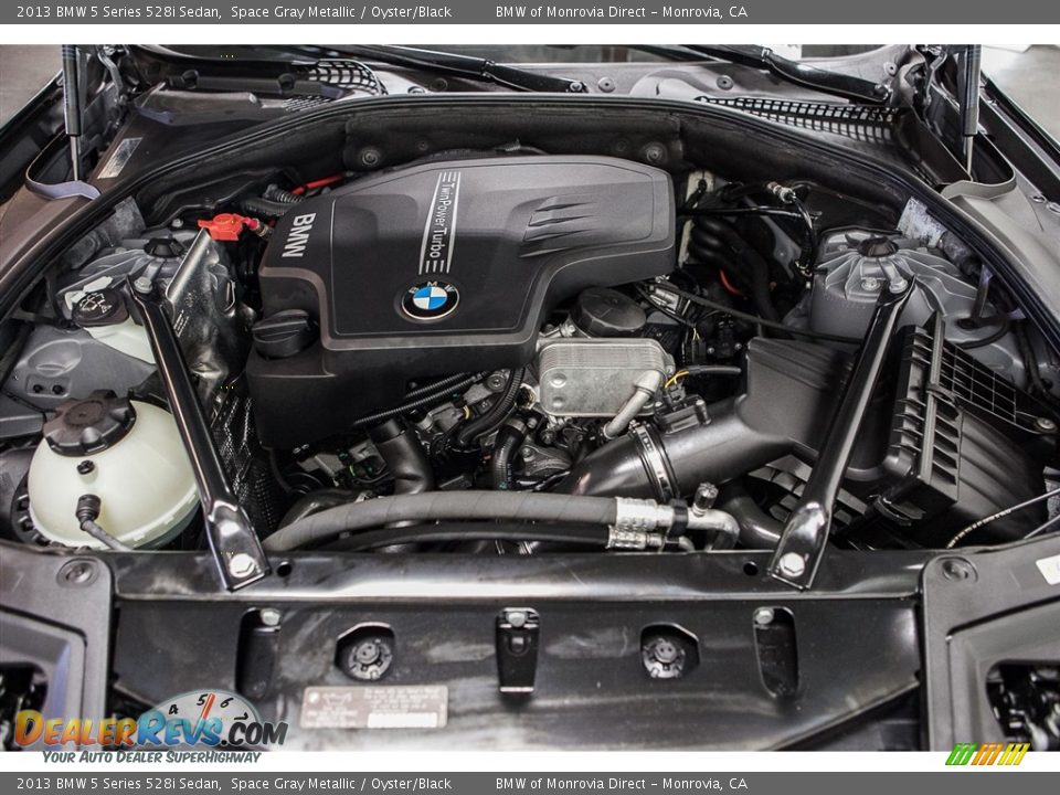 2013 BMW 5 Series 528i Sedan Space Gray Metallic / Oyster/Black Photo #8