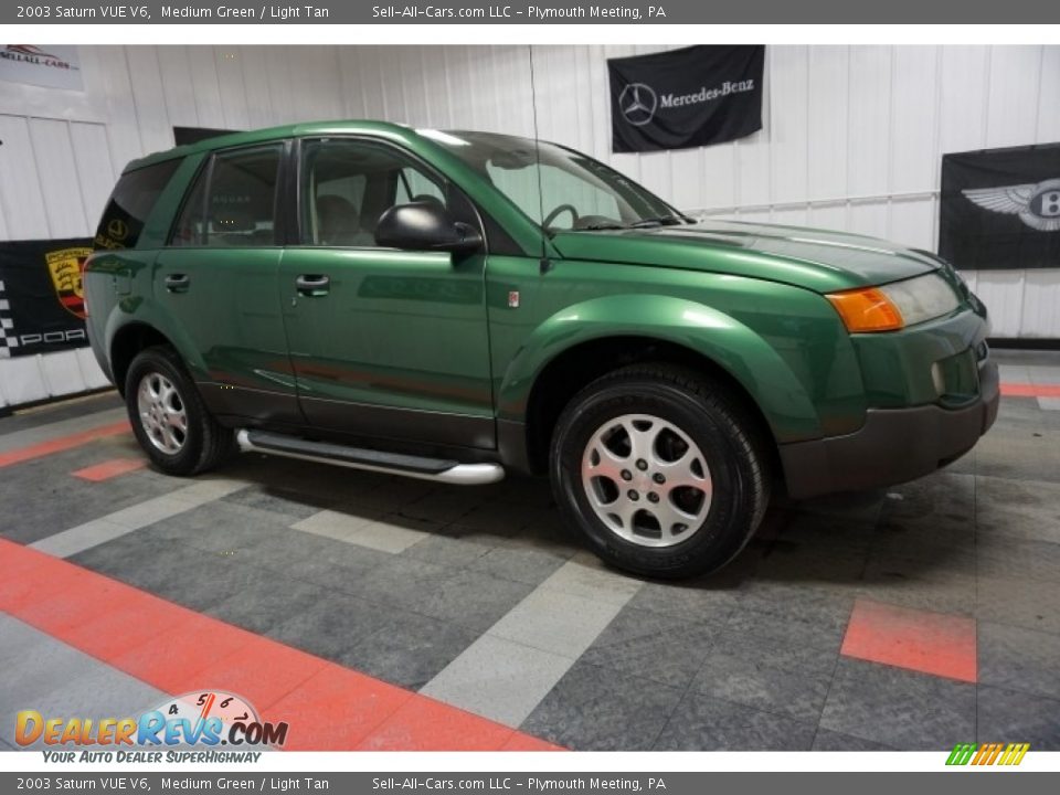 2003 Saturn VUE V6 Medium Green / Light Tan Photo #6