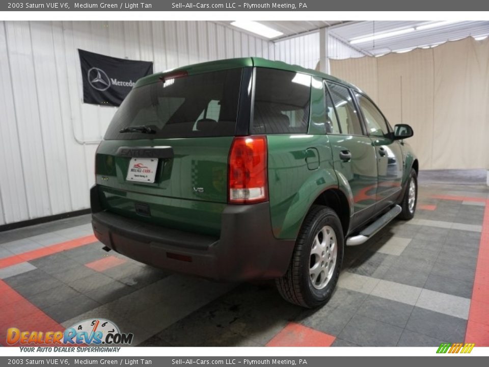 2003 Saturn VUE V6 Medium Green / Light Tan Photo #8