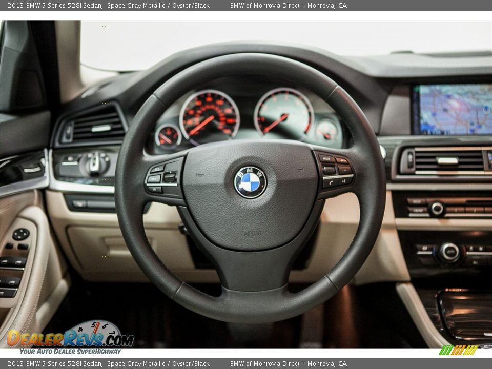 2013 BMW 5 Series 528i Sedan Space Gray Metallic / Oyster/Black Photo #15
