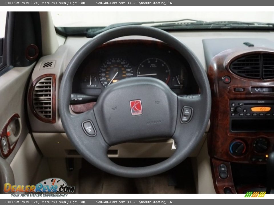 2003 Saturn VUE V6 Medium Green / Light Tan Photo #26