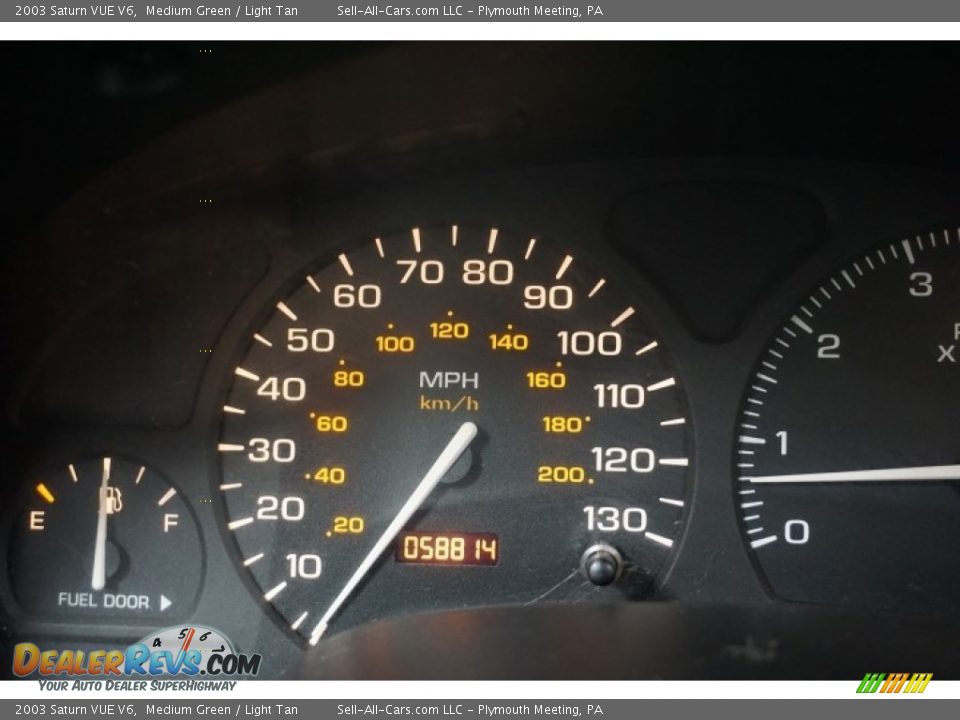 2003 Saturn VUE V6 Medium Green / Light Tan Photo #32