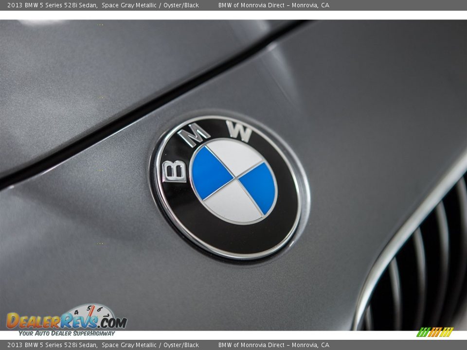 2013 BMW 5 Series 528i Sedan Space Gray Metallic / Oyster/Black Photo #27