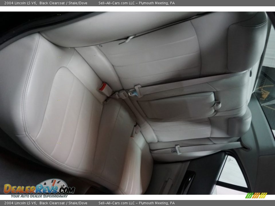 2004 Lincoln LS V6 Black Clearcoat / Shale/Dove Photo #19