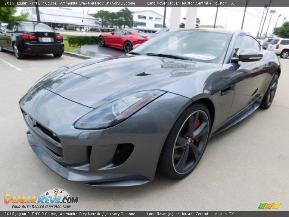 Front 3/4 View of 2016 Jaguar F-TYPE R Coupe Photo #11