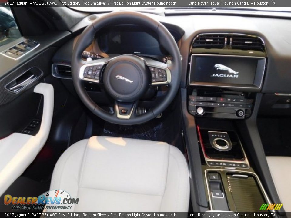 Dashboard of 2017 Jaguar F-PACE 35t AWD First Edition Photo #9