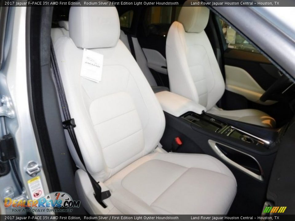 Front Seat of 2017 Jaguar F-PACE 35t AWD First Edition Photo #12